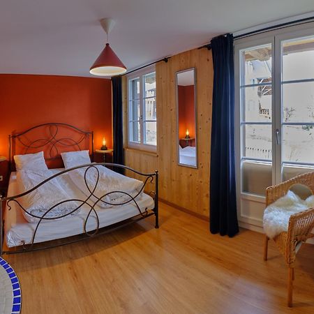 Uelis-Stöckli-Gästezimmer auf belebtem Bauernhof mit Hotpot und Alpakatrekking Meikirch Exterior foto