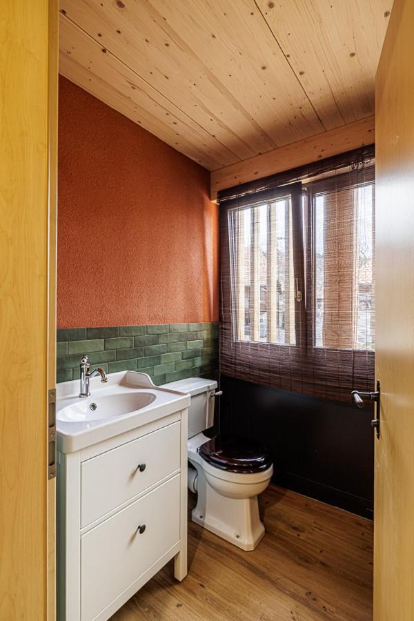 Uelis-Stöckli-Gästezimmer auf belebtem Bauernhof mit Hotpot und Alpakatrekking Meikirch Exterior foto
