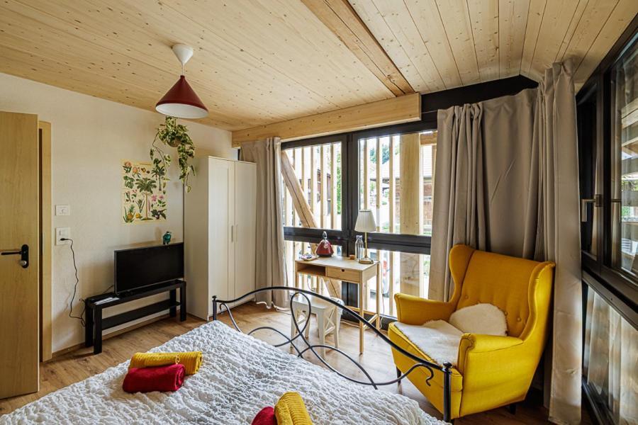 Uelis-Stöckli-Gästezimmer auf belebtem Bauernhof mit Hotpot und Alpakatrekking Meikirch Exterior foto